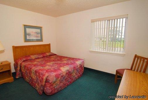Affordable Suites ソールズベリー 部屋 写真
